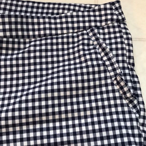 CYNTHIA ROWLEY Check Print Stretch Ankle Pants - Picture 6 of 8